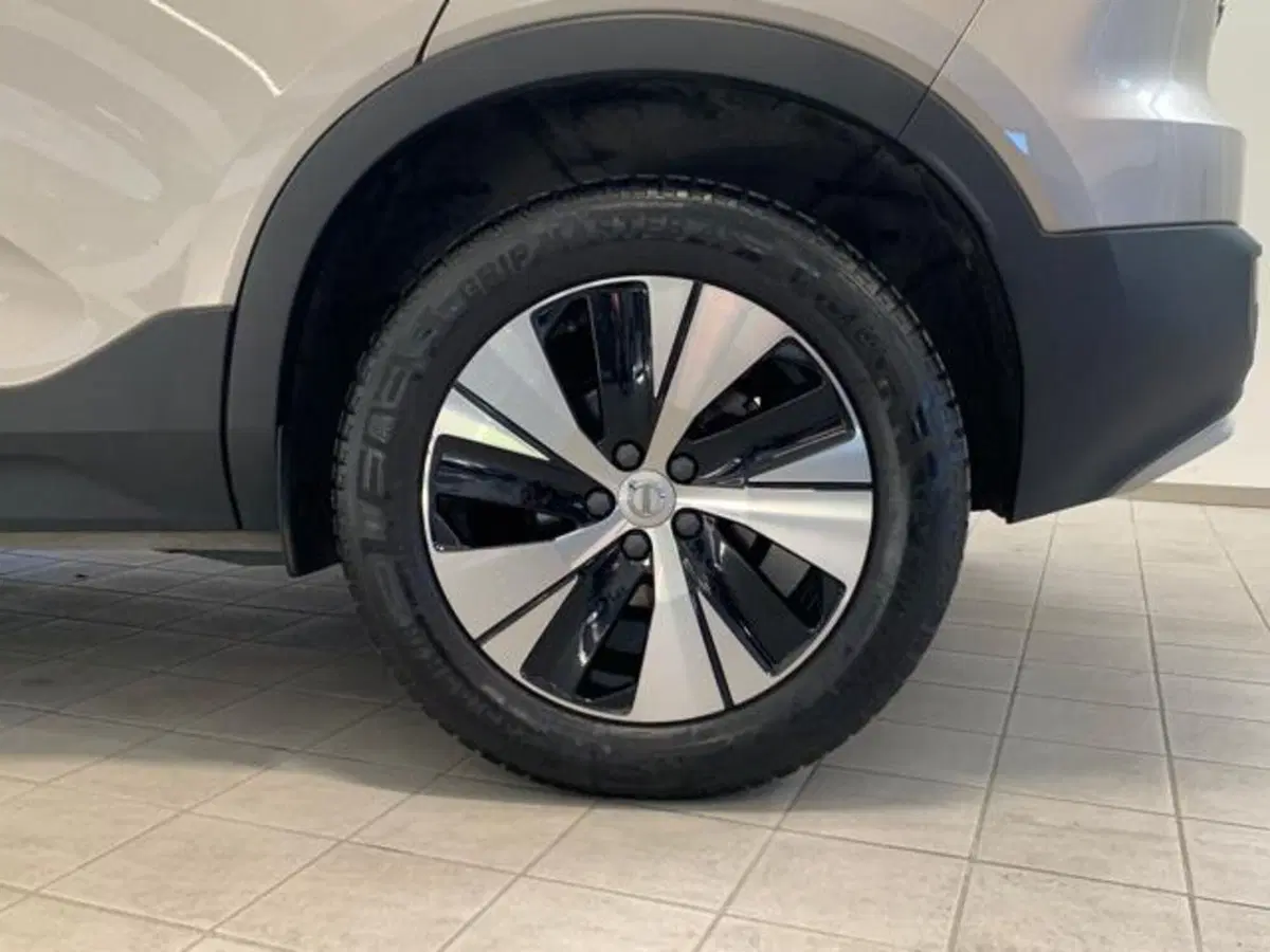 Volvo XC40 usata a Firenze (6)