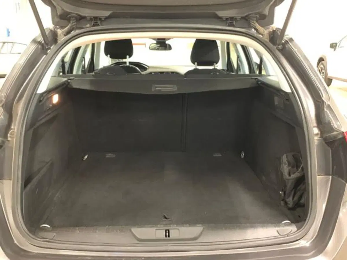 Peugeot 308 SW usata a Firenze (7)