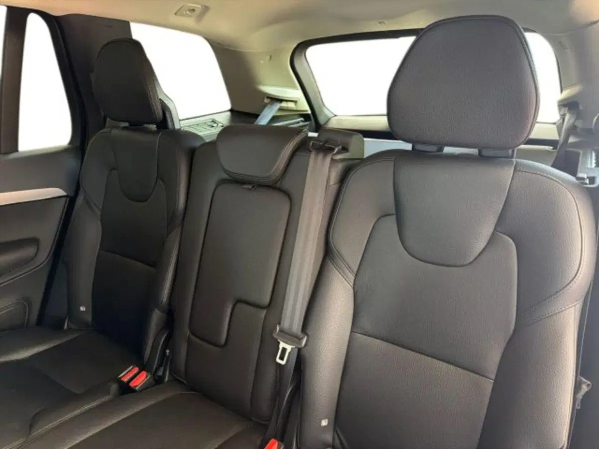 Volvo XC90 usata a Bologna (13)