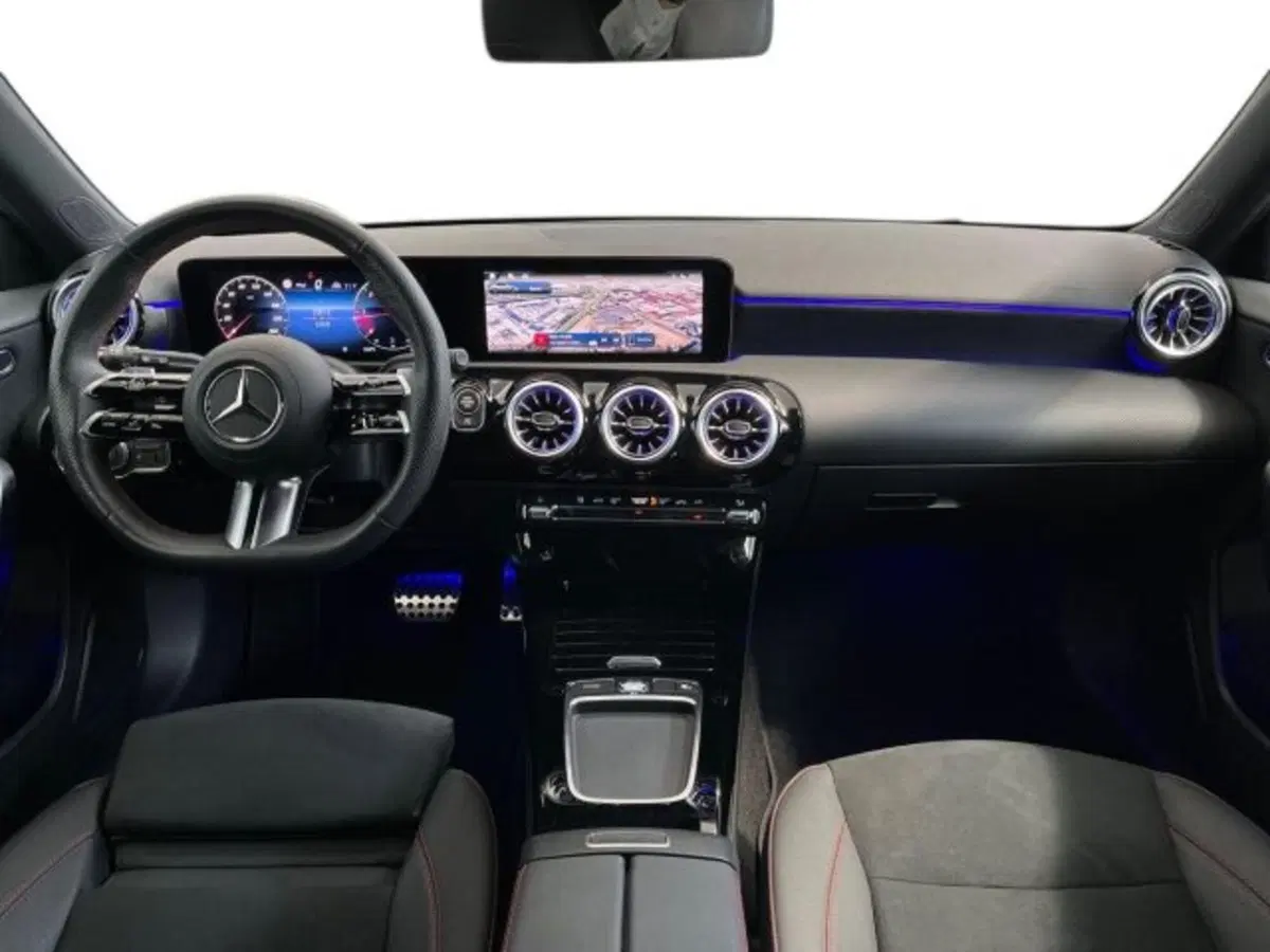 Mercedes-Benz Classe A Sedan usata a Verona (9)