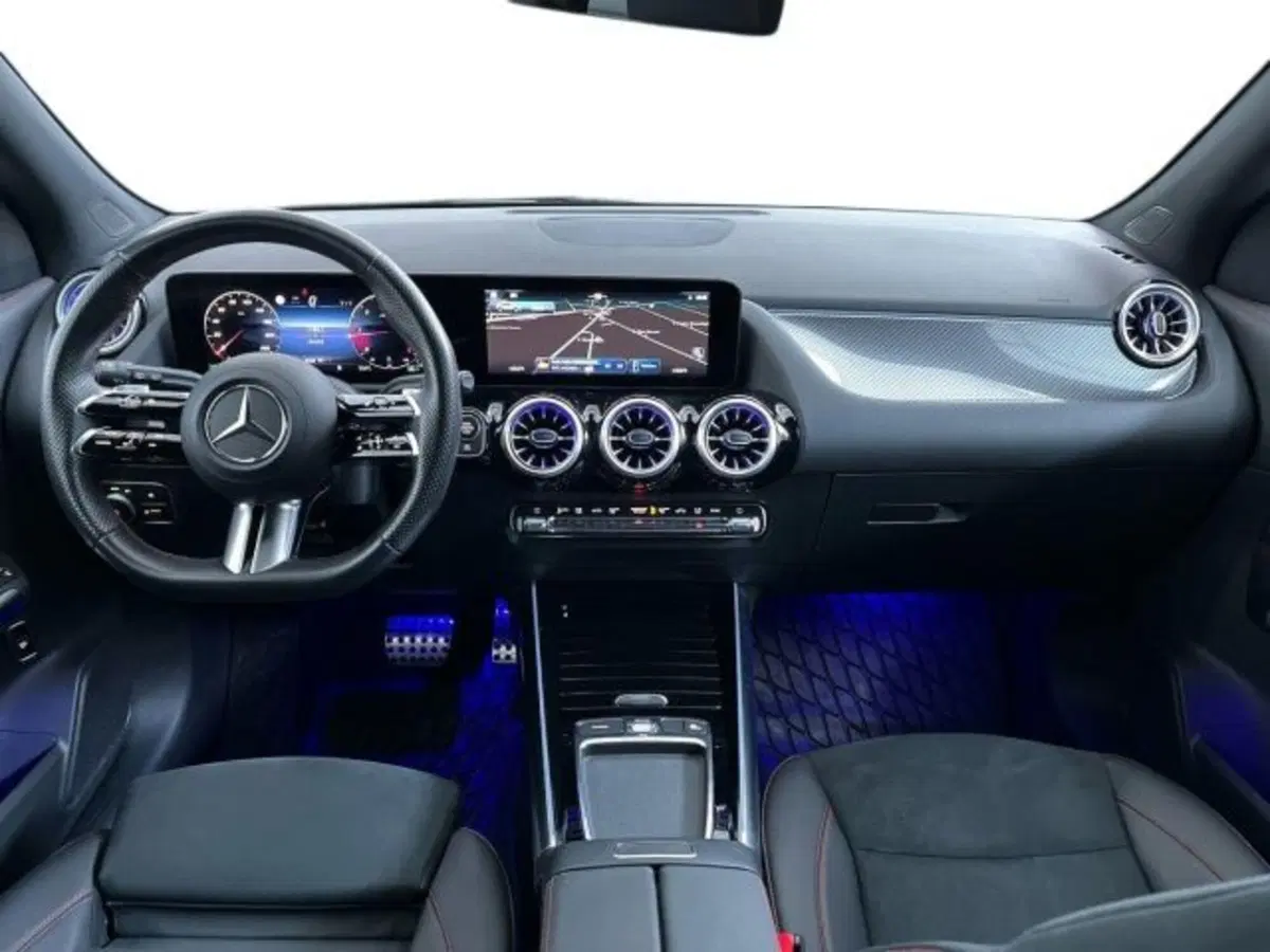 Mercedes-Benz GLA SUV usata a Verona (9)