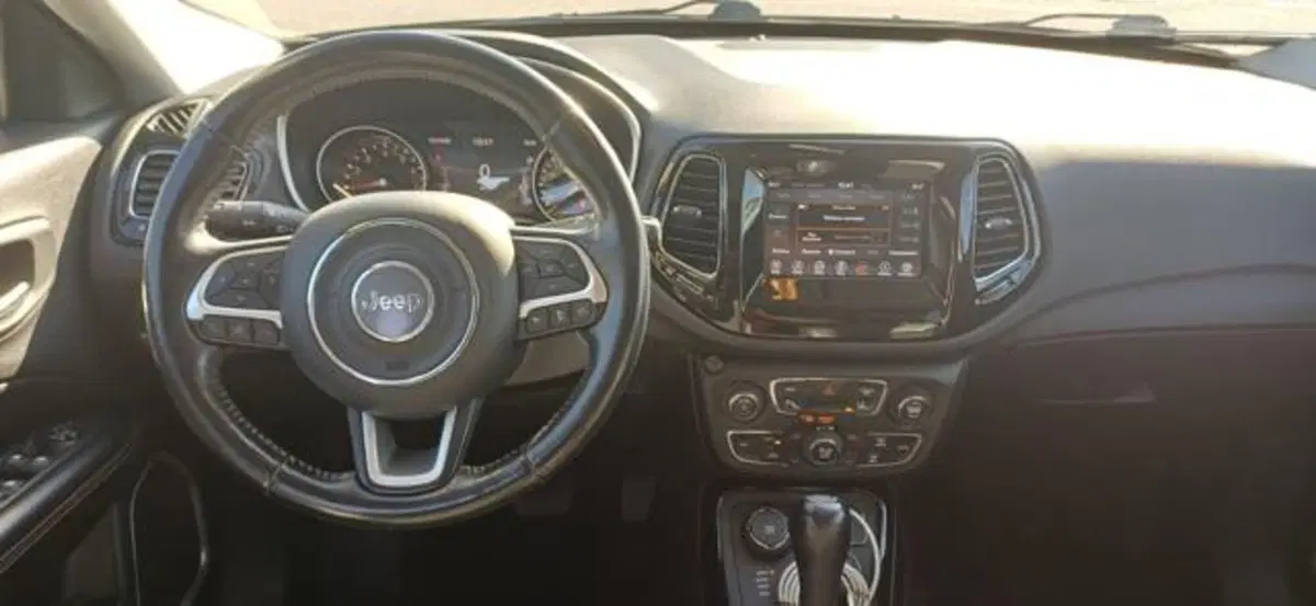 Jeep Compass usata a Padova (12)