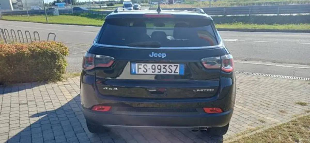 Jeep Compass usata a Padova (8)