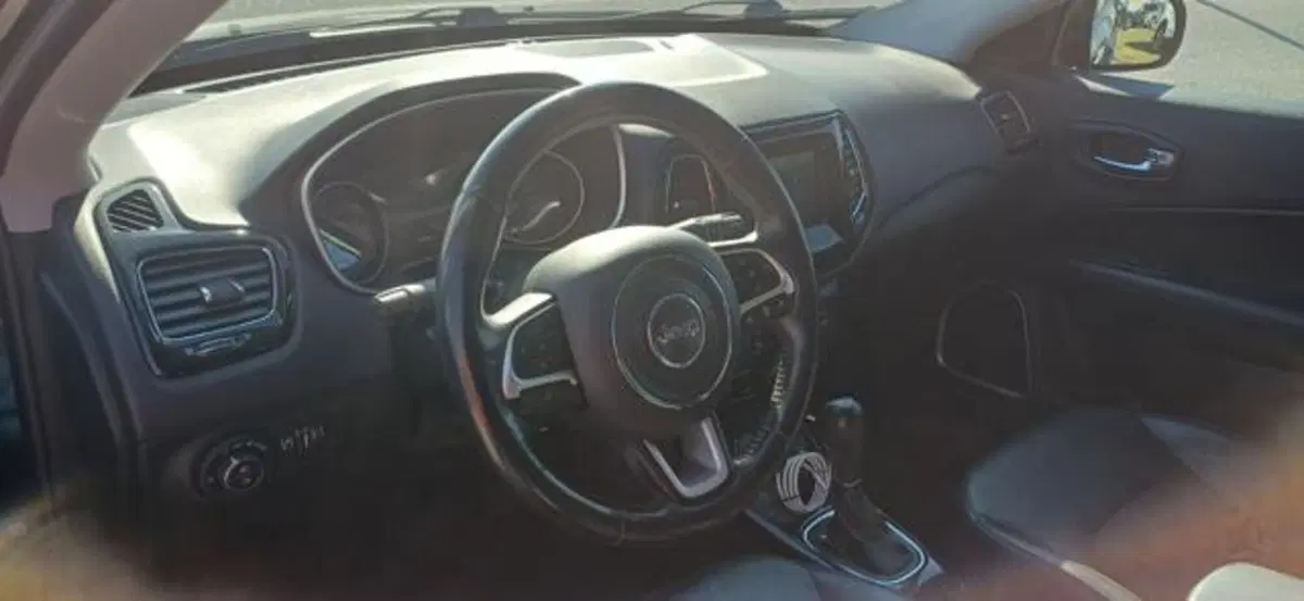 Jeep Compass usata a Padova (9)