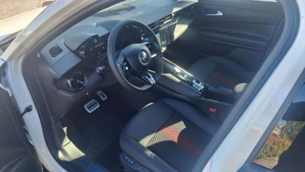 Alfa Romeo Junior nuova a Padova (6)