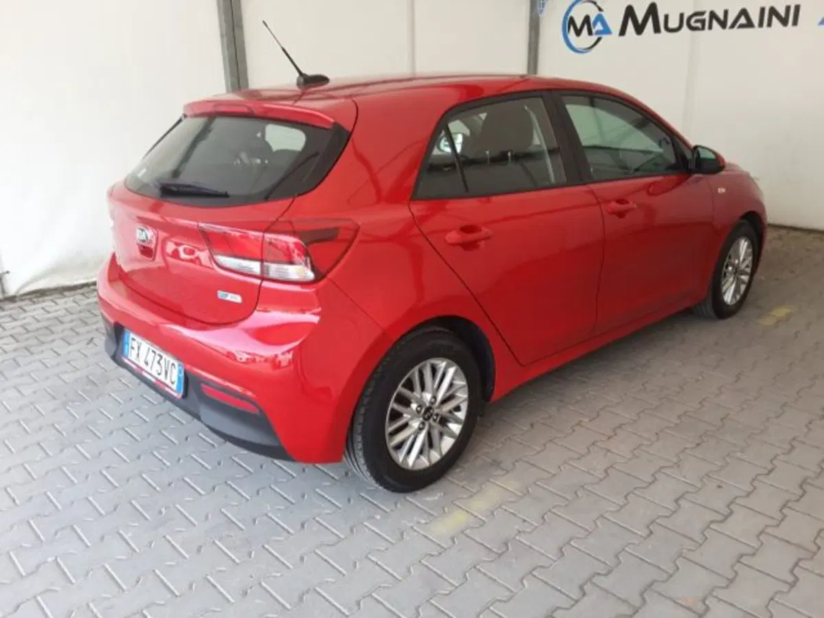 Kia Rio usata a Firenze (13)