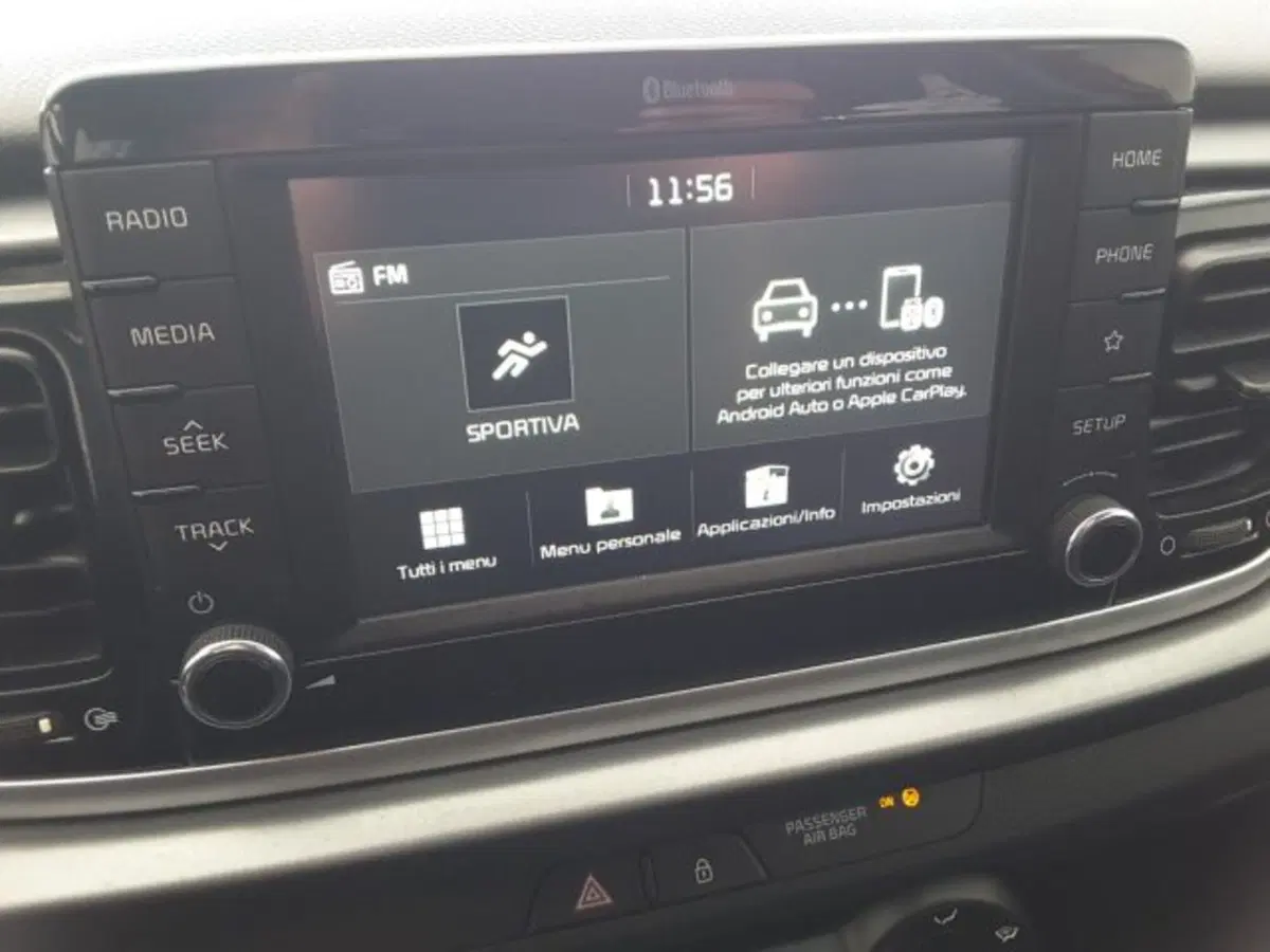 Kia Rio usata a Firenze (8)