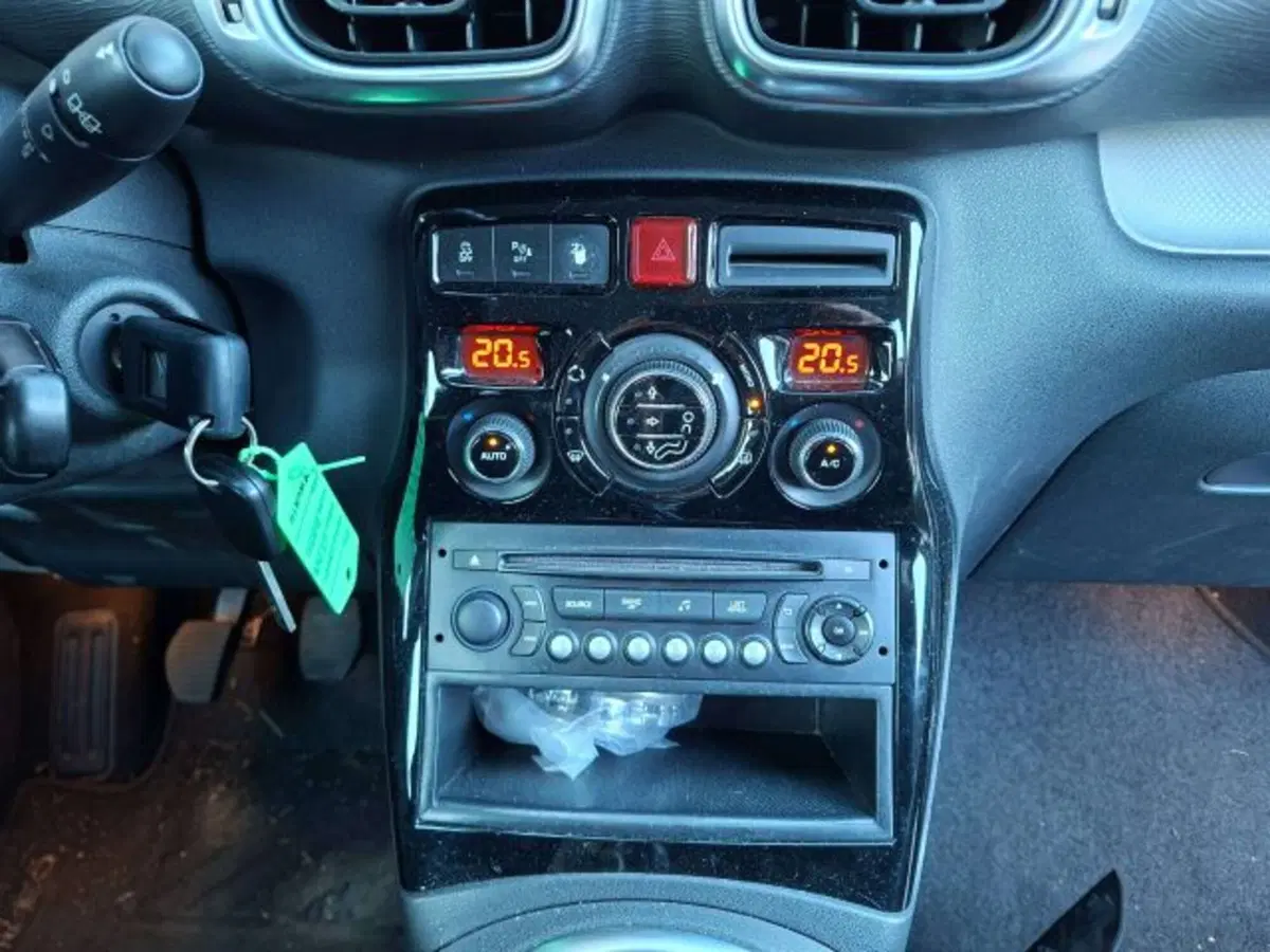 Citroen C3 Picasso usata a Como (12)