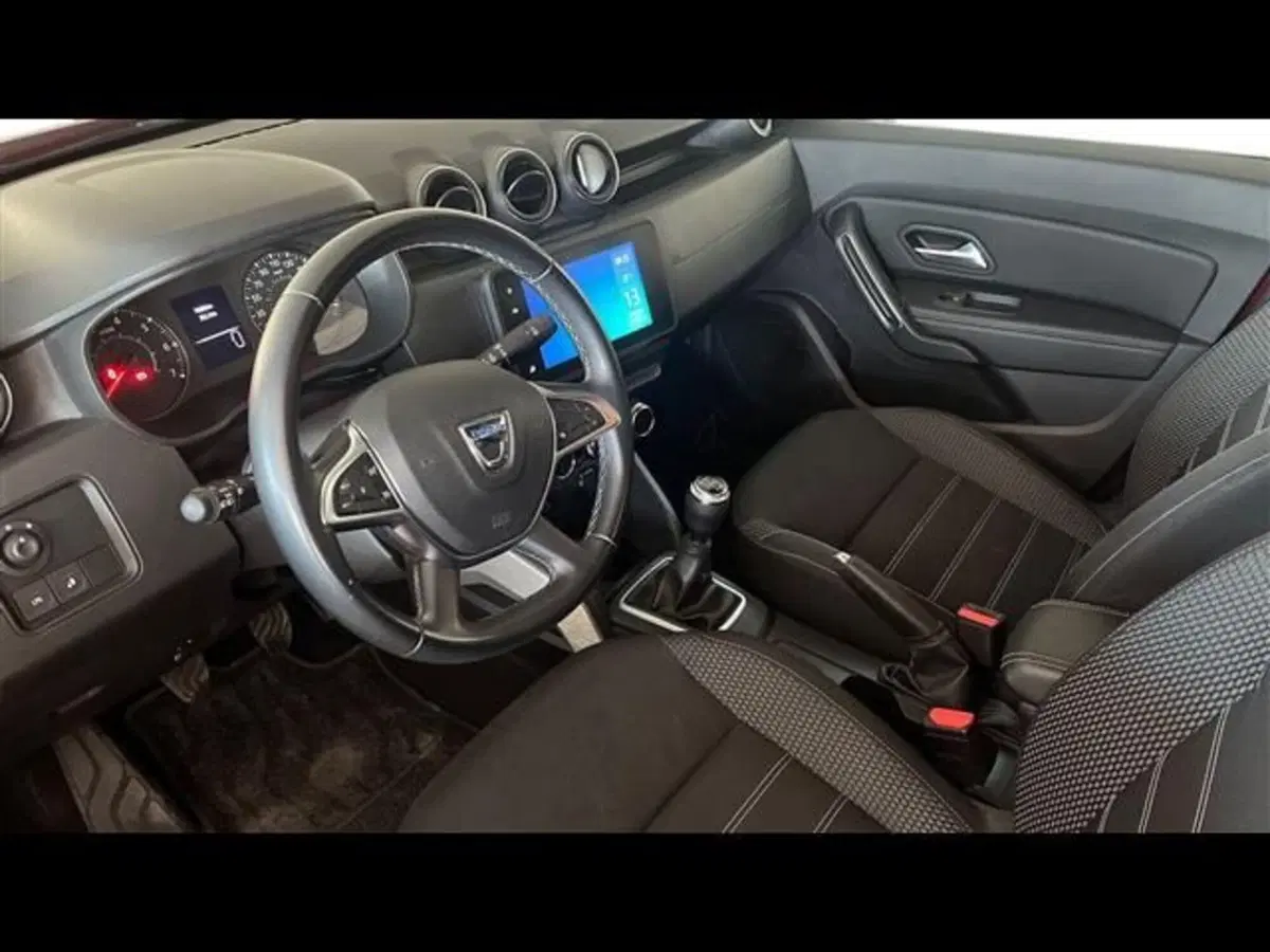 Dacia Duster usata a Firenze (10)
