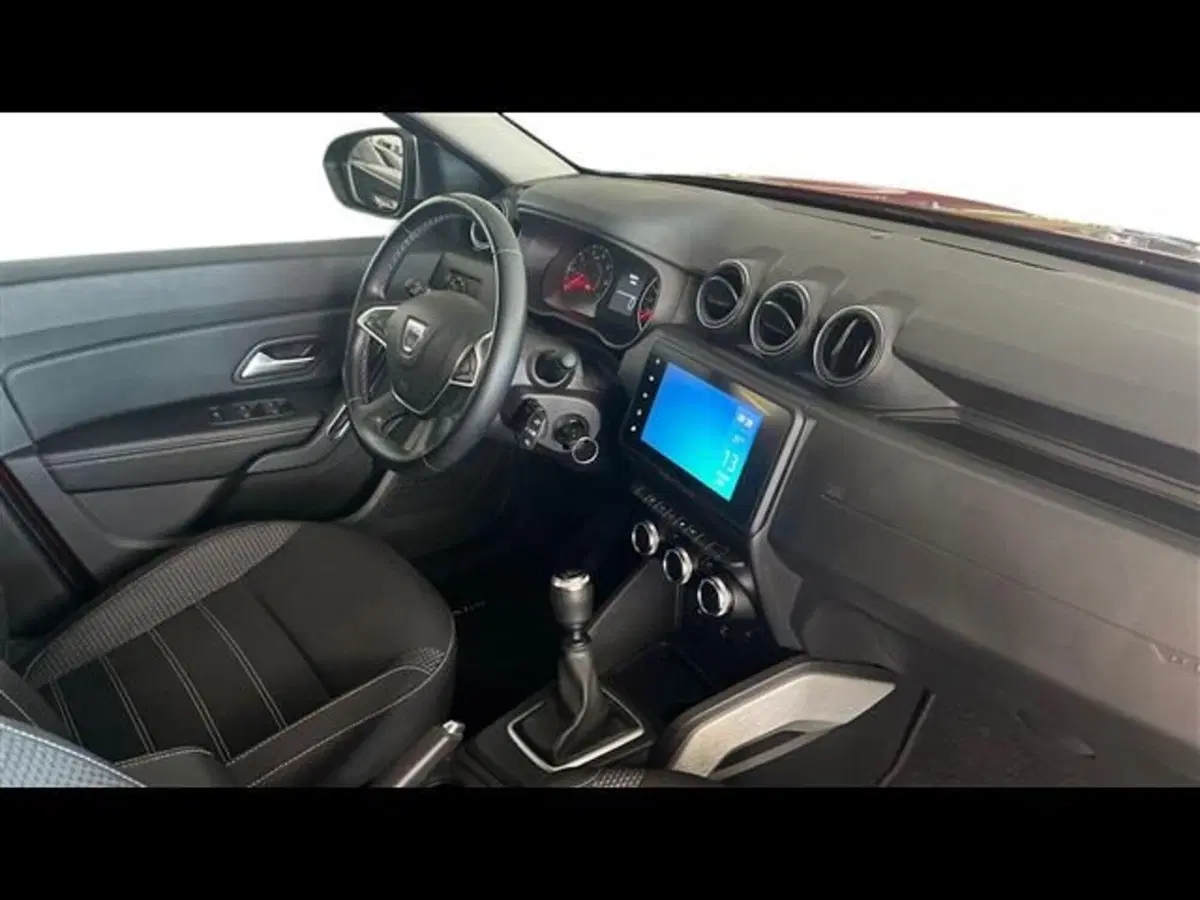 Dacia Duster usata a Firenze (11)