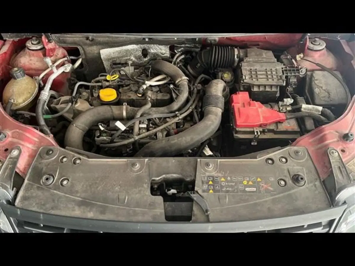 Dacia Duster usata a Firenze (14)