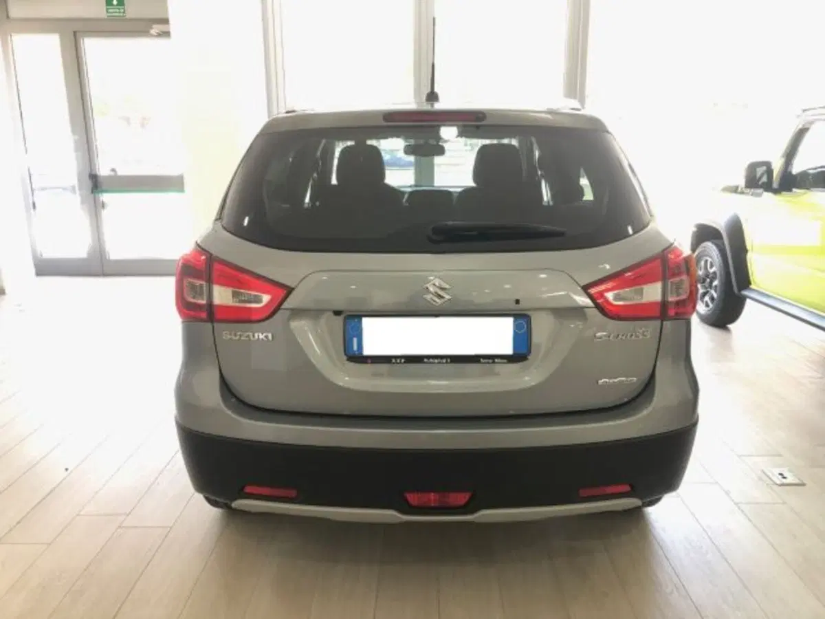 Suzuki S-Cross usata a Torino (5)