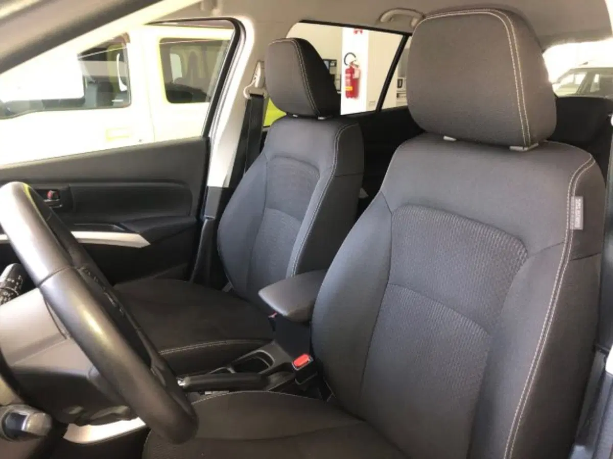 Suzuki S-Cross usata a Torino (9)