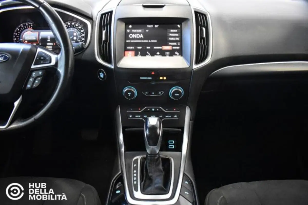 Ford S-Max usata a Perugia (11)