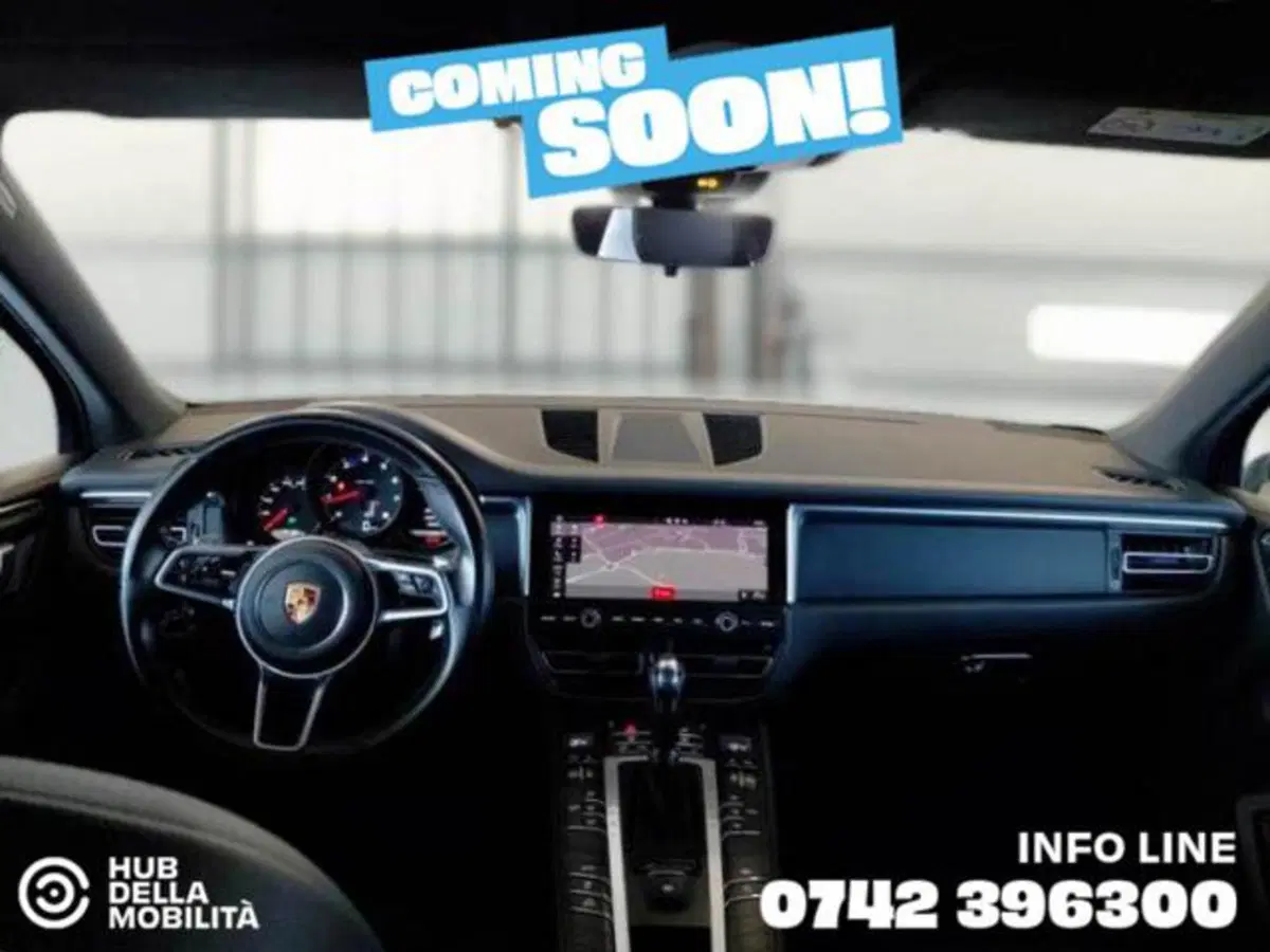 Porsche Macan usata a Perugia (7)