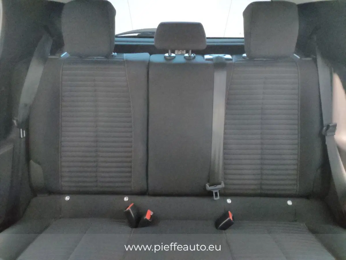 Peugeot 208 usata a Teramo (13)