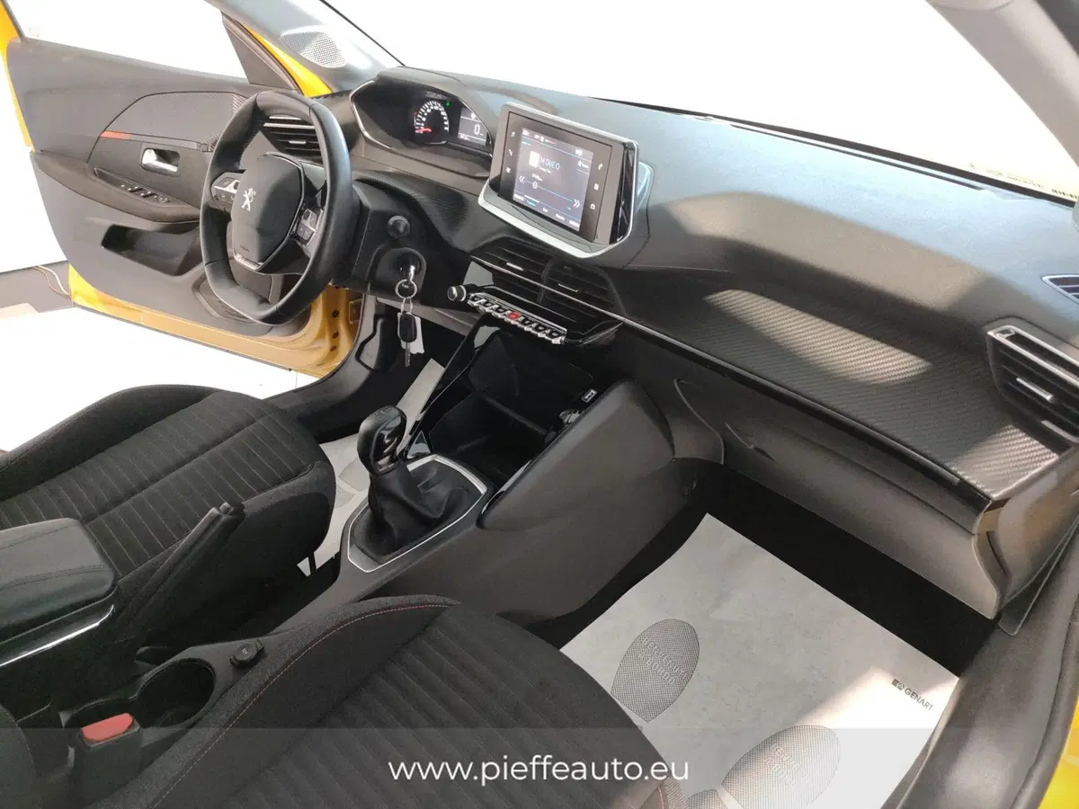 Peugeot 208 usata a Teramo (14)