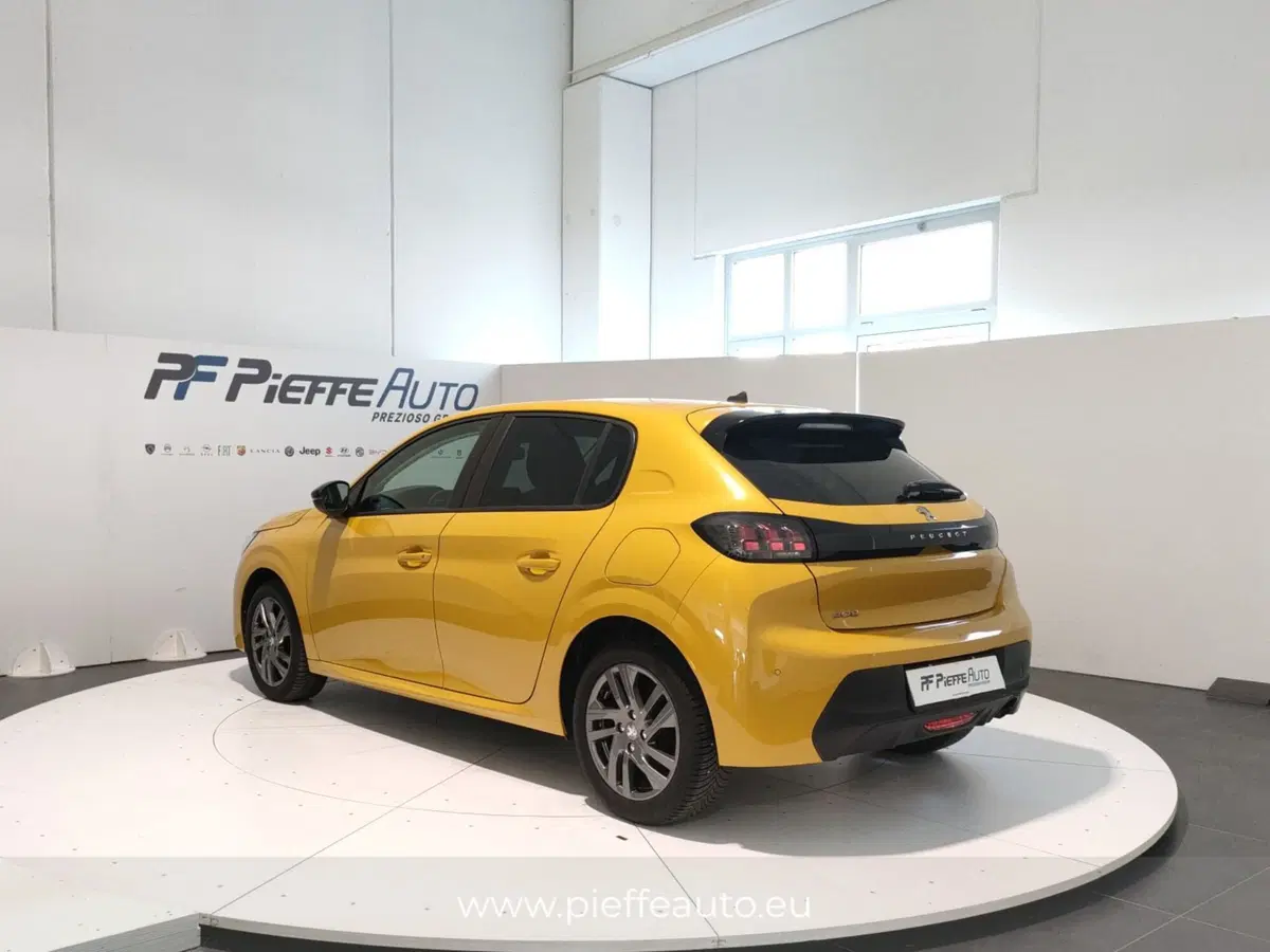 Peugeot 208 usata a Teramo (3)