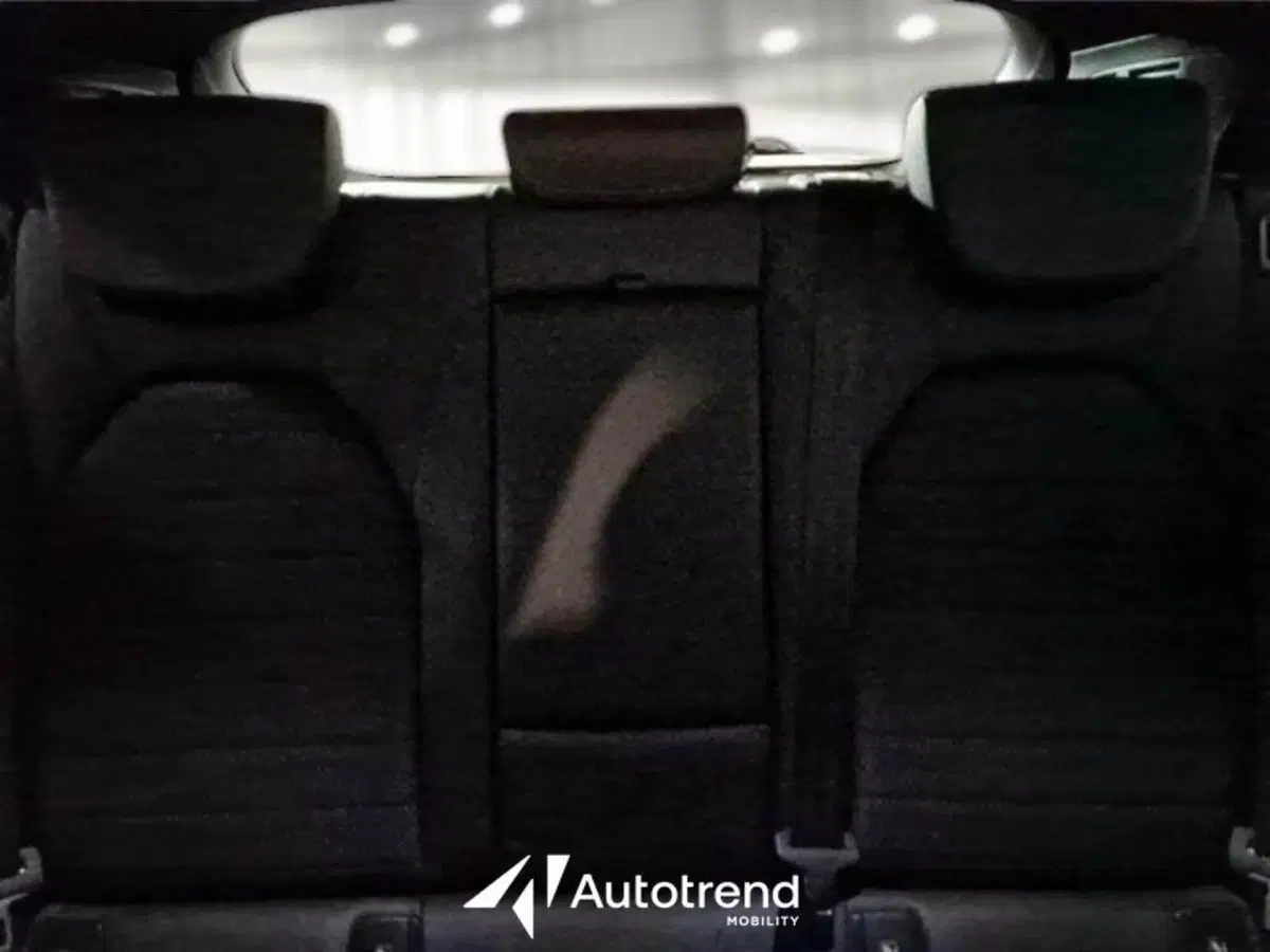 Alfa Romeo Stelvio usata a Bari (11)