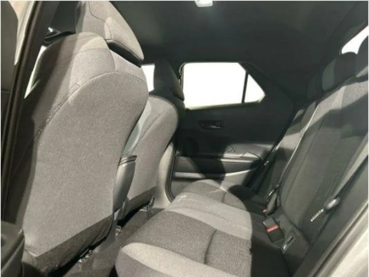 Toyota Toyota C-HR usata a Sondrio (11)