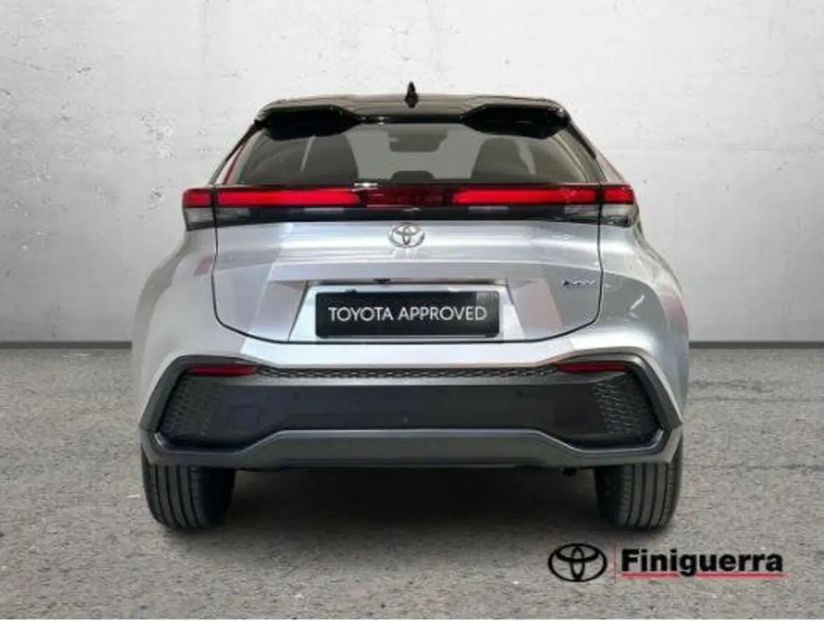 Toyota Toyota C-HR usata a Sondrio (3)