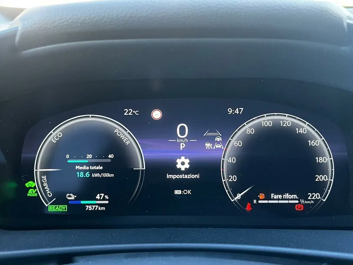 Toyota Toyota C-HR usata a Sondrio (9)