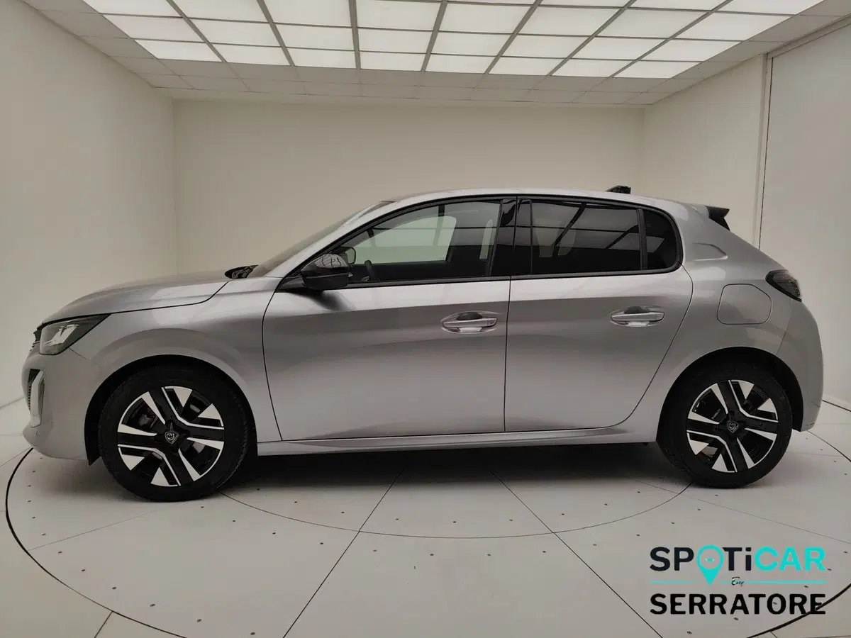Peugeot 208 usata a Como (18)