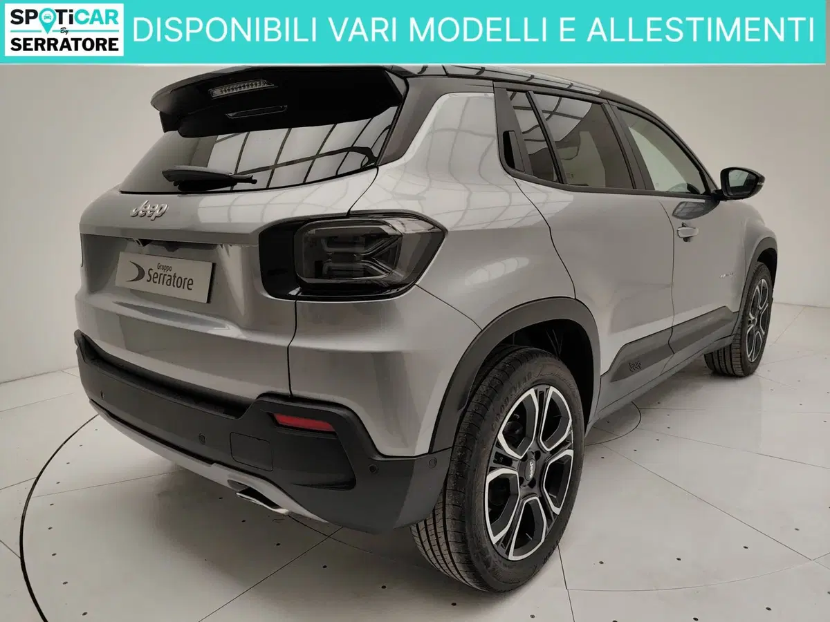 Jeep Avenger nuova a Como (11)