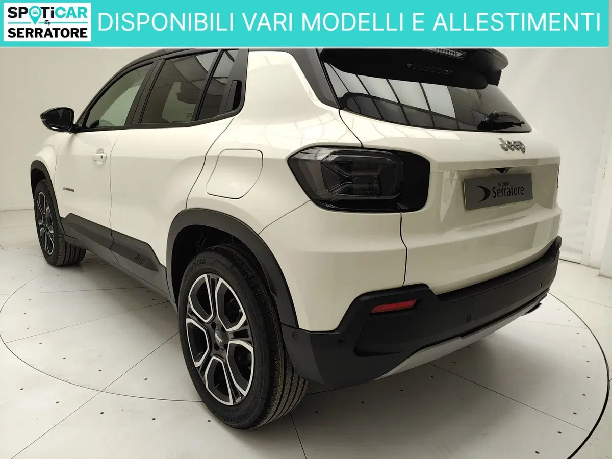 Jeep Avenger nuova a Como (15)