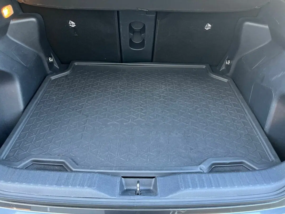 Toyota Yaris Cross usata a Sondrio (5)