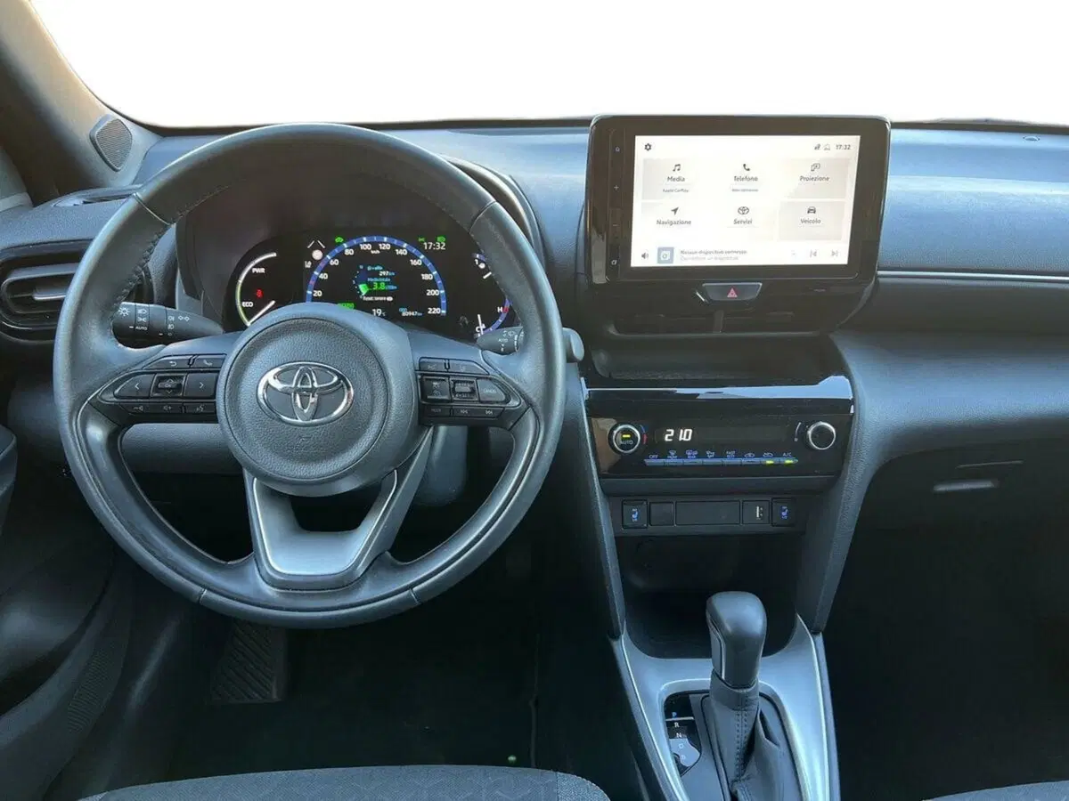 Toyota Yaris Cross usata a Sondrio (7)