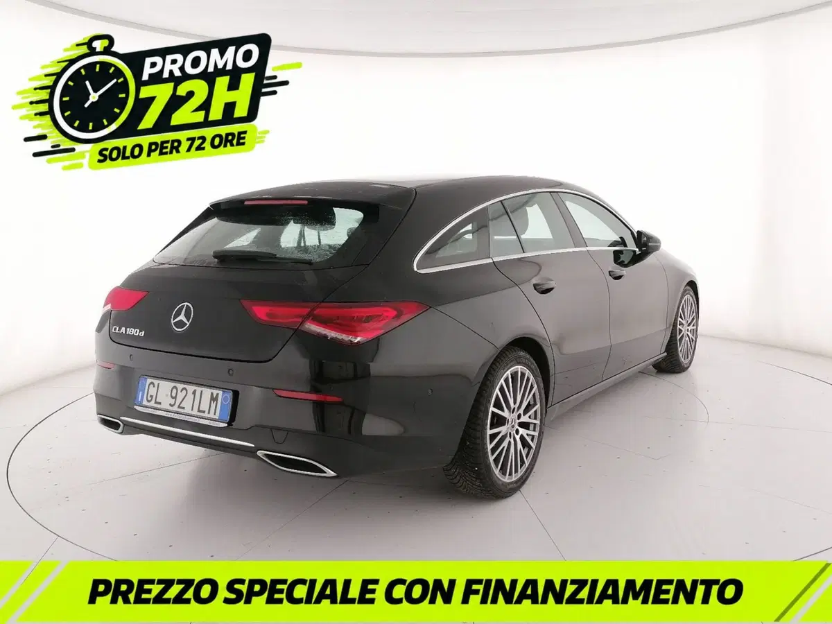 Mercedes-Benz CLA Shooting Brake usata a Roma (2)