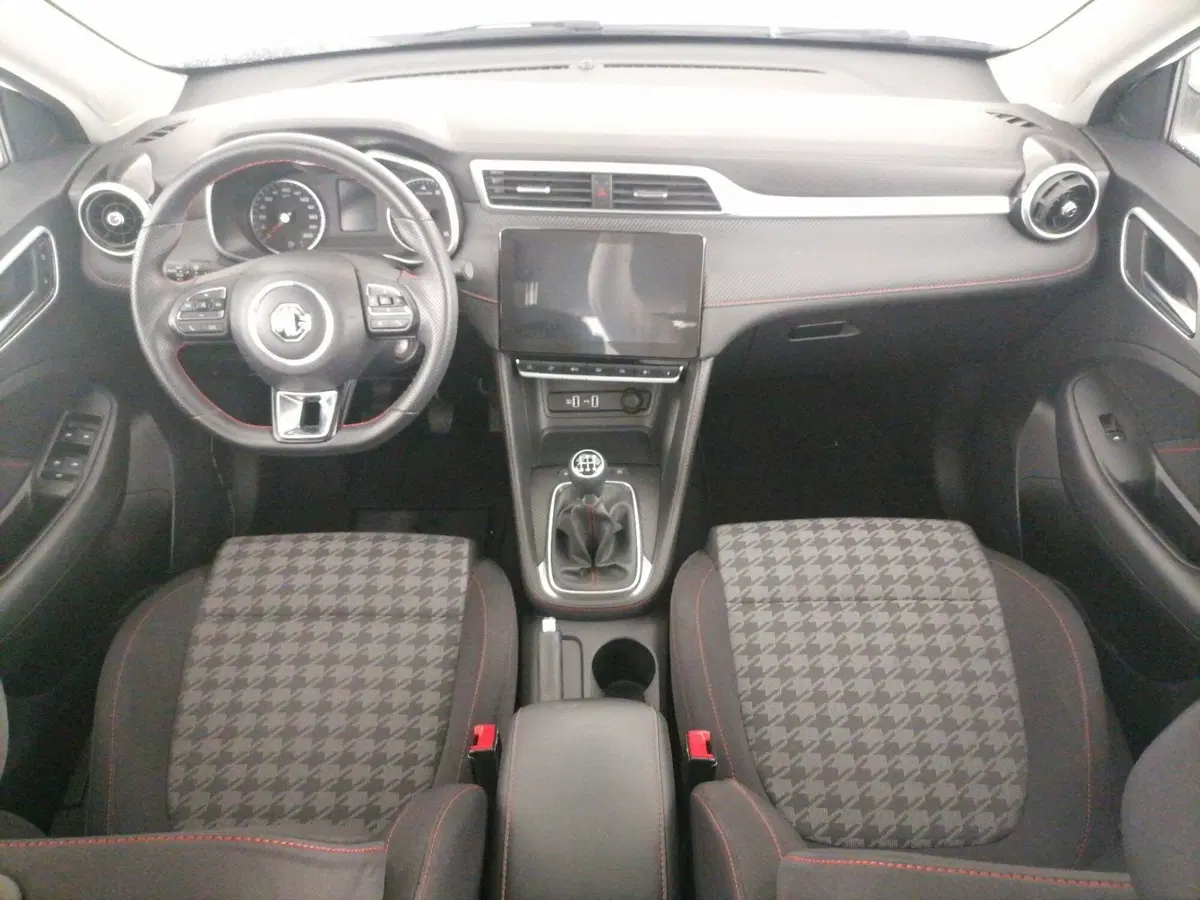 Mg ZS usata a Roma (9)