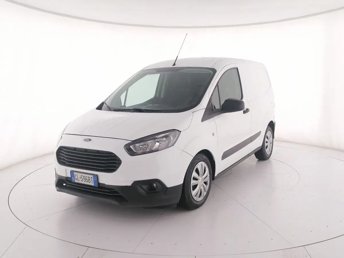 Ford Transit Courier usata a Roma