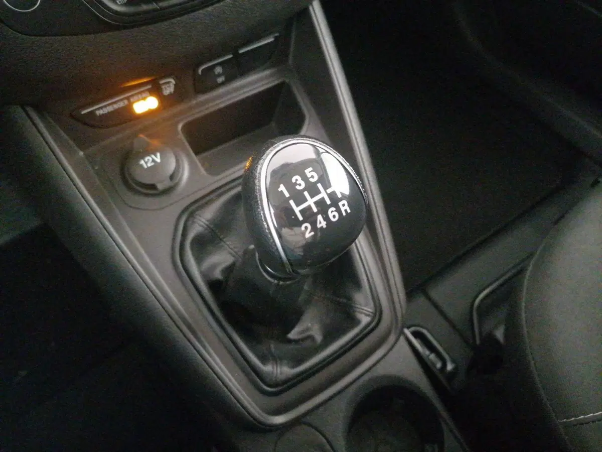 Ford Transit Courier usata a Roma (13)