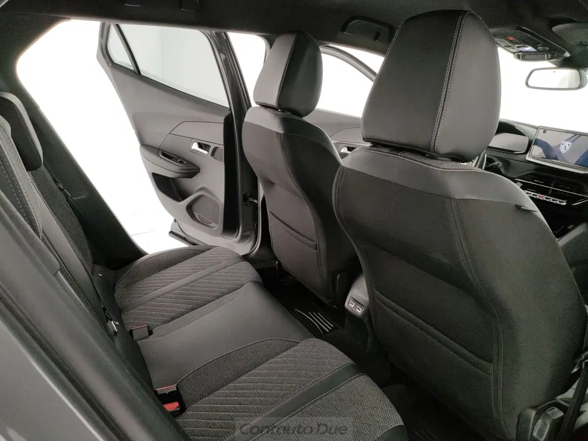 Peugeot 2008 usata a Caserta (15)