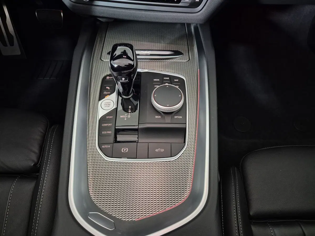 BMW Z4 Cabrio usata a Torino (12)