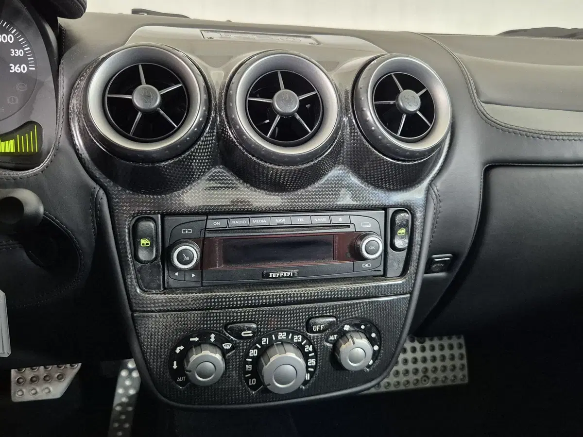 Ferrari F430 Coupé usata a Torino (13)
