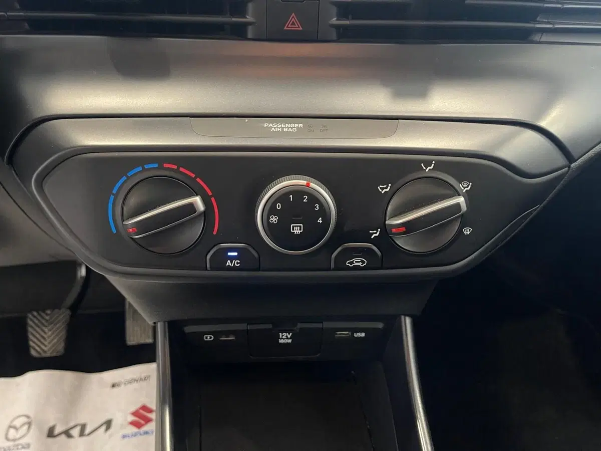 Hyundai i20 usata a Napoli (15)
