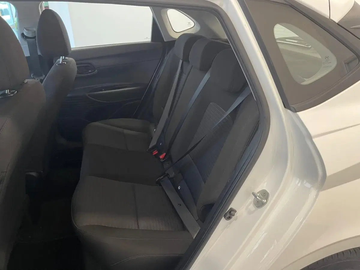 Hyundai i20 usata a Napoli (17)
