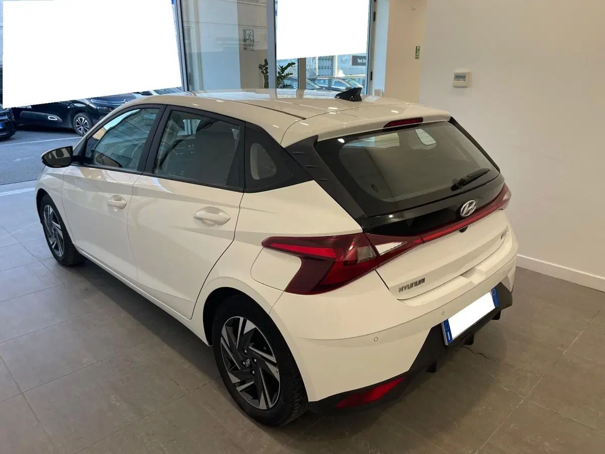 Hyundai i20 usata a Napoli (5)
