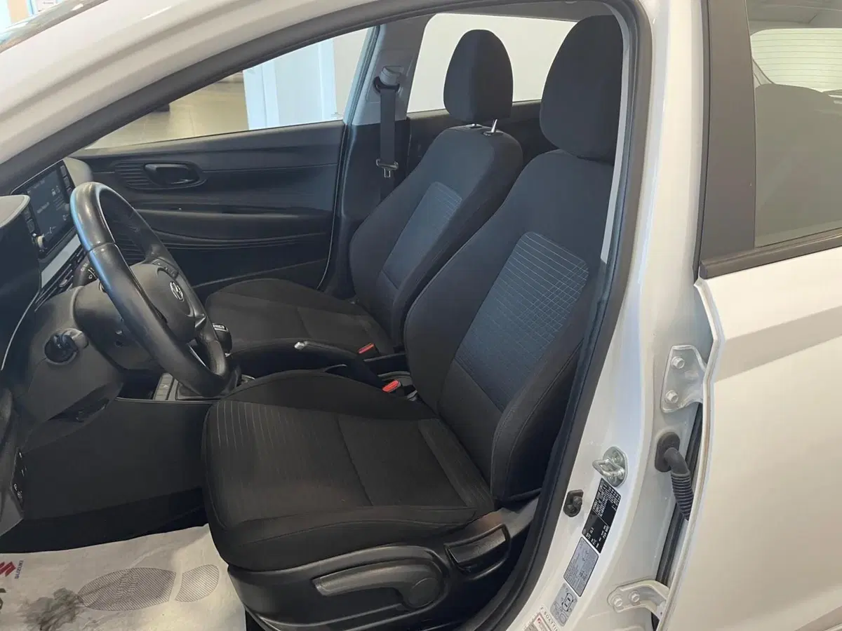 Hyundai i20 usata a Napoli (8)