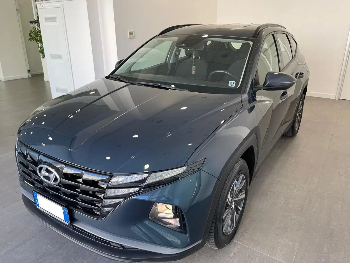 Hyundai Tucson usata a Napoli (2)