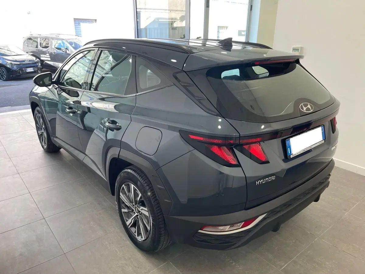 Hyundai Tucson usata a Napoli (5)