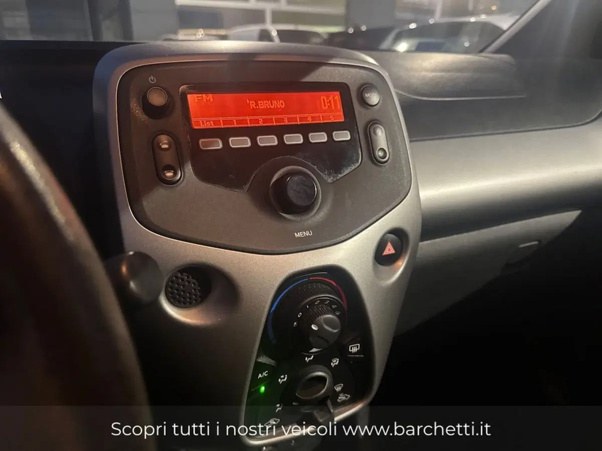 Toyota Aygo usata a Brescia (9)