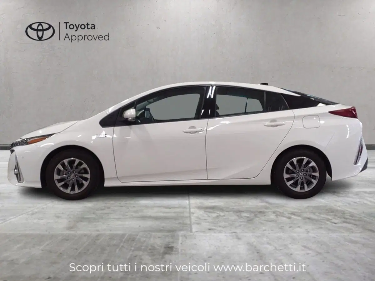 Toyota Prius Plug-in usata a Brescia (3)