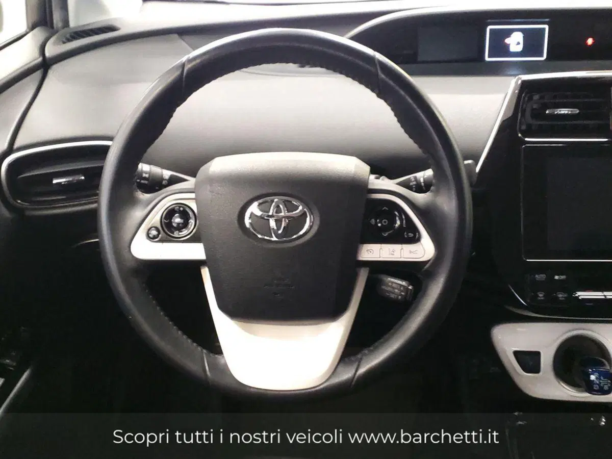 Toyota Prius Plug-in usata a Brescia (7)