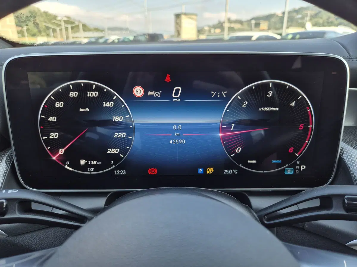 Mercedes-Benz GLC SUV usata  (14)