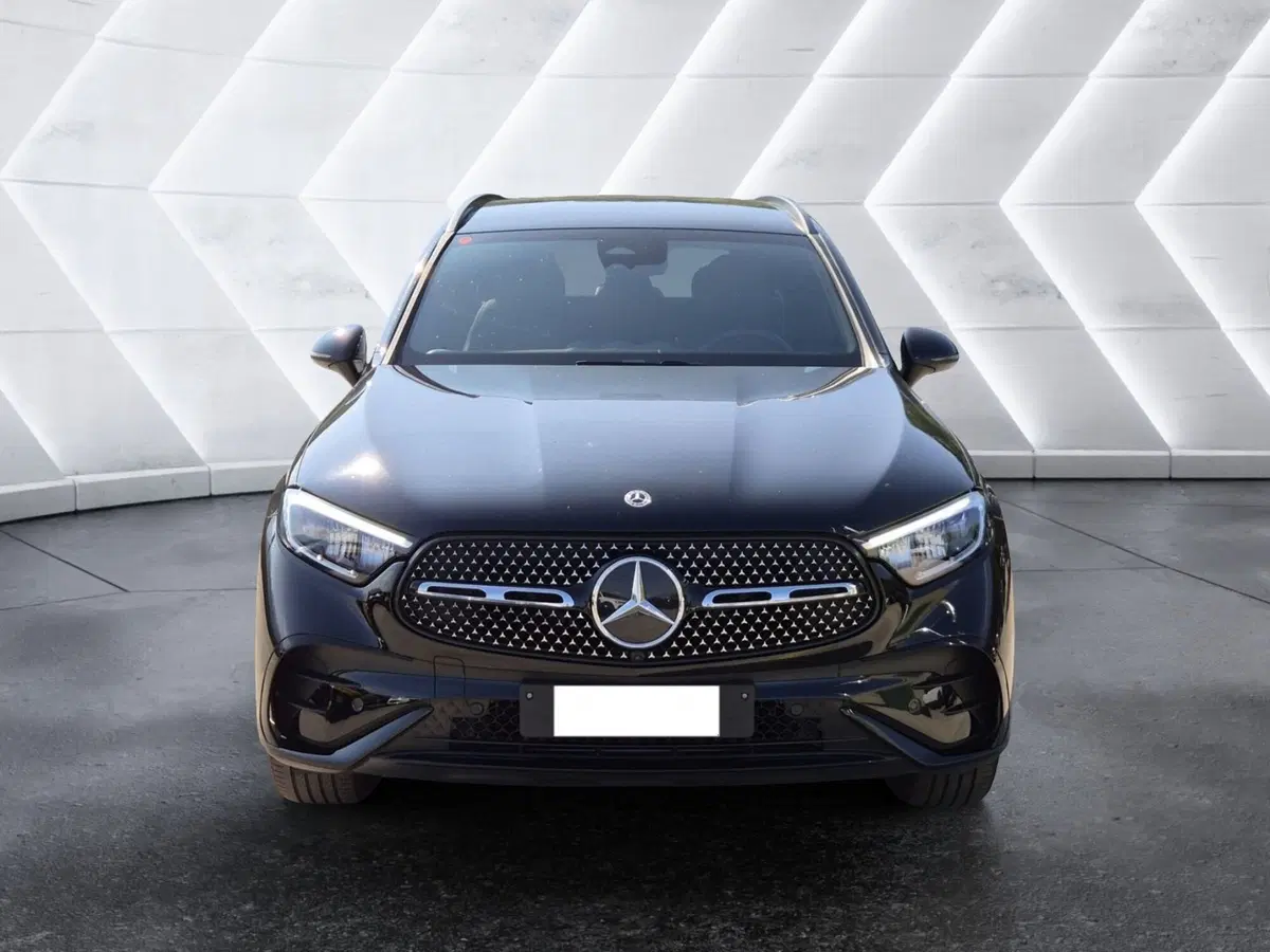 Mercedes-Benz GLC SUV usata  (2)
