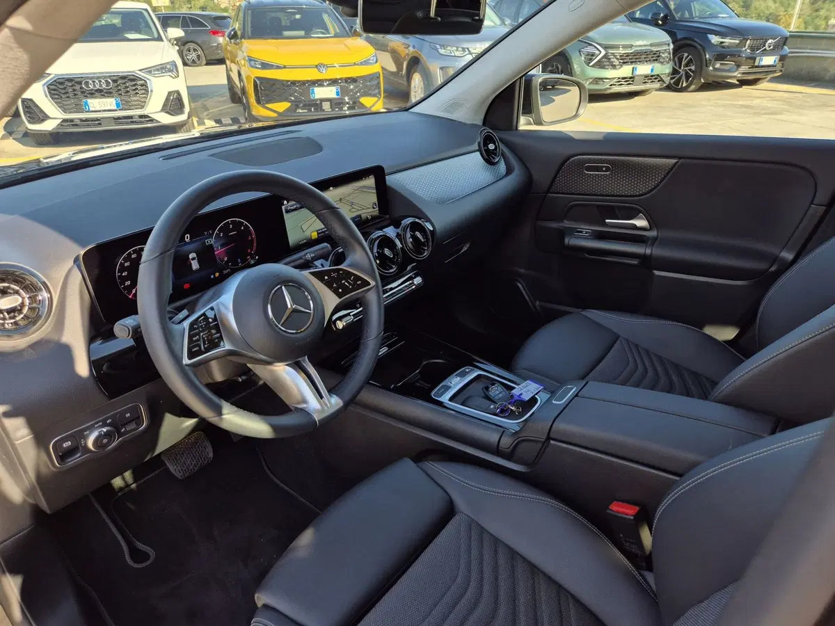 Mercedes-Benz GLA SUV usata  (6)